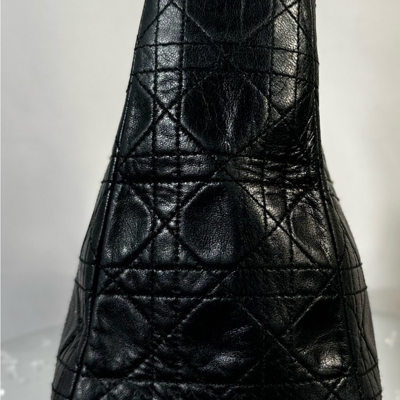 Lady Dior Lambskin Cannage Excellent Used Cond. with Dust Bag & Cert‎ Of Auth - Picture 3 of 14